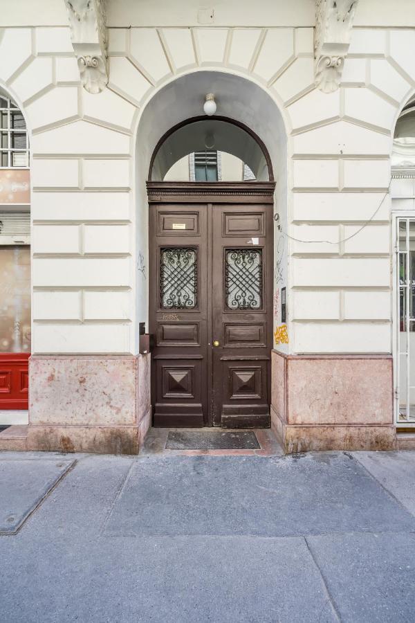 City Centre Apartment Budapest Luaran gambar